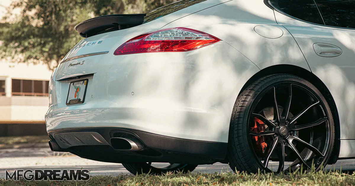 DIY vs. Pro: When to Tackle Porsche Maintenance Yourself